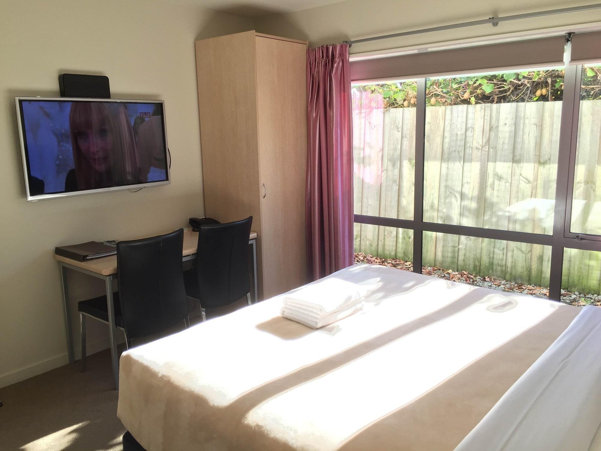 Alpha Motel Christchurch Exterior photo