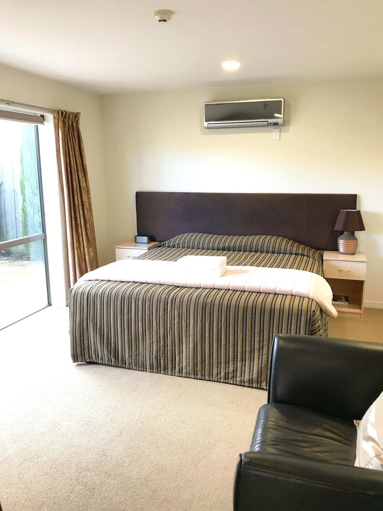 Alpha Motel Christchurch Exterior photo