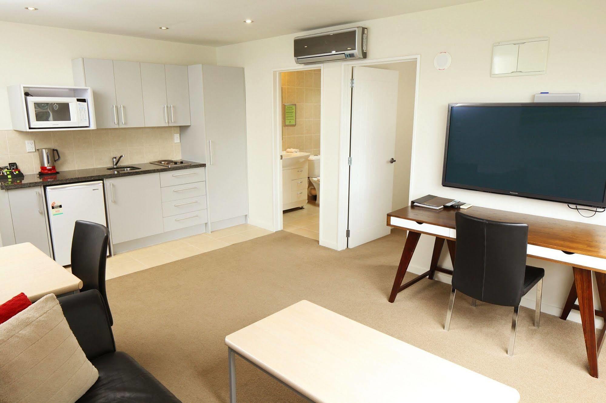 Alpha Motel Christchurch Exterior photo