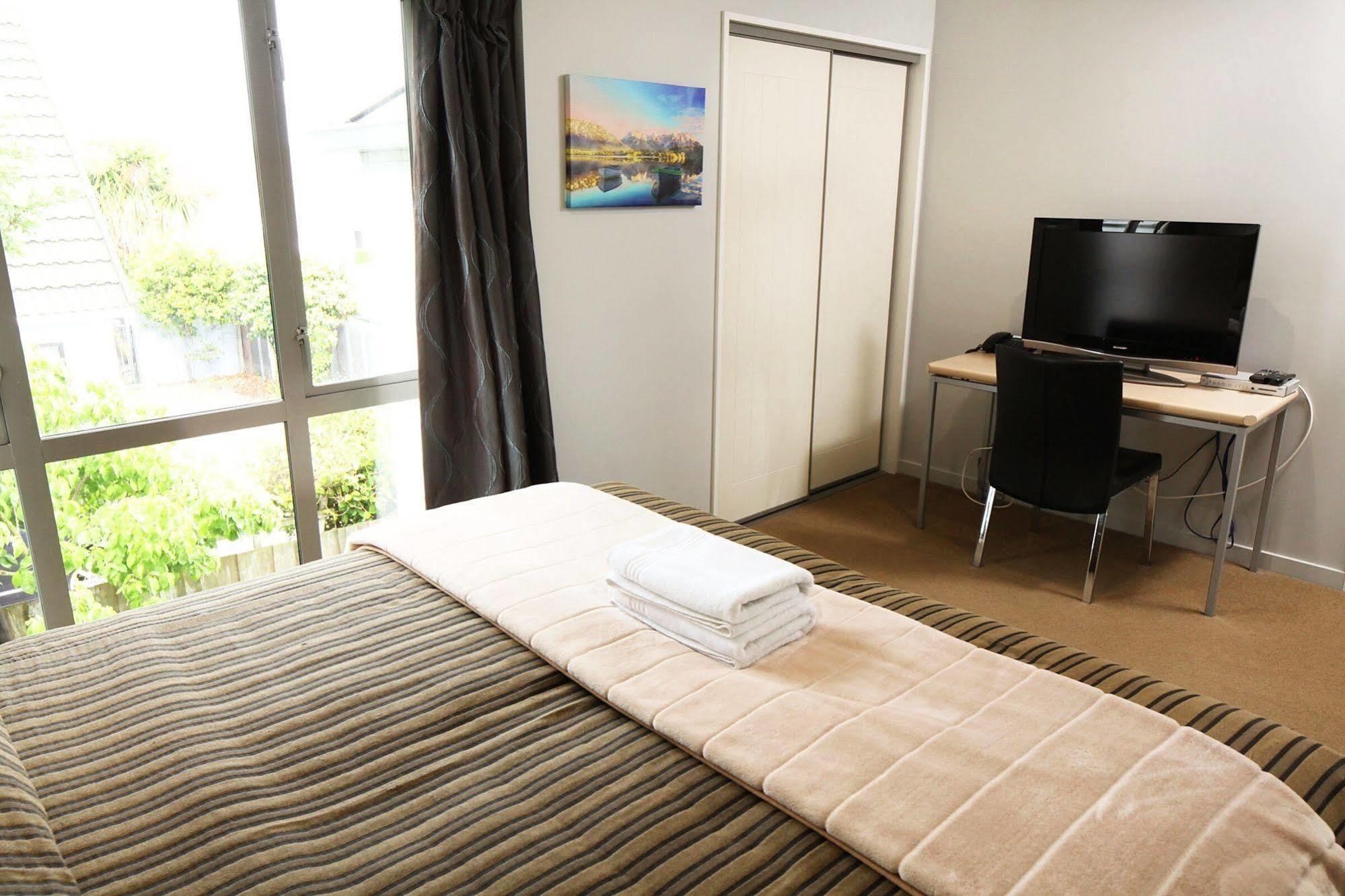 Alpha Motel Christchurch Exterior photo